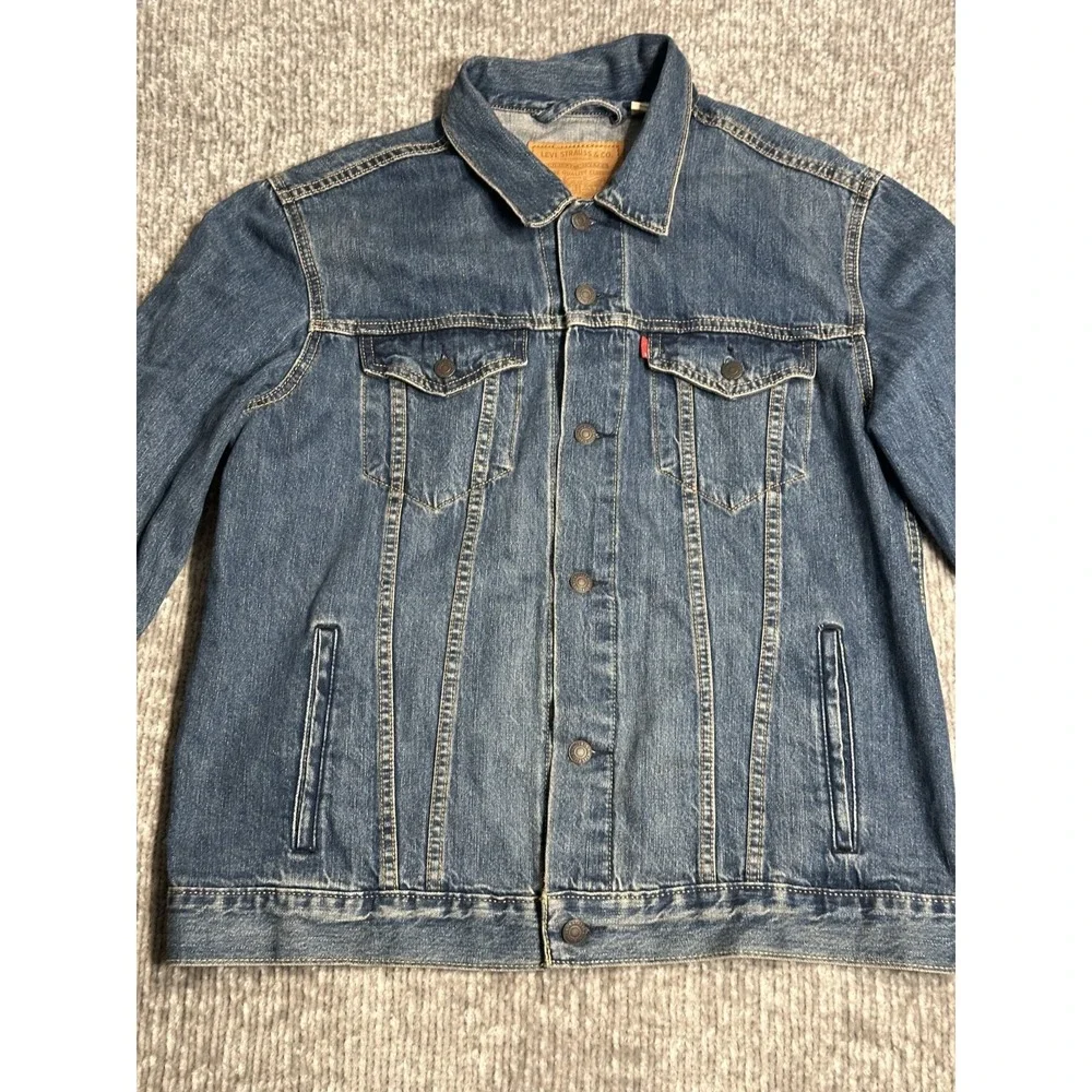 Levi's 72334 Water Less Denim Trucker Jacket Men's XL Blue Button Jean Coat